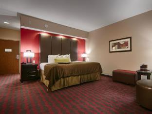 Best Western Plus Cushing Inn & Suites Room photo